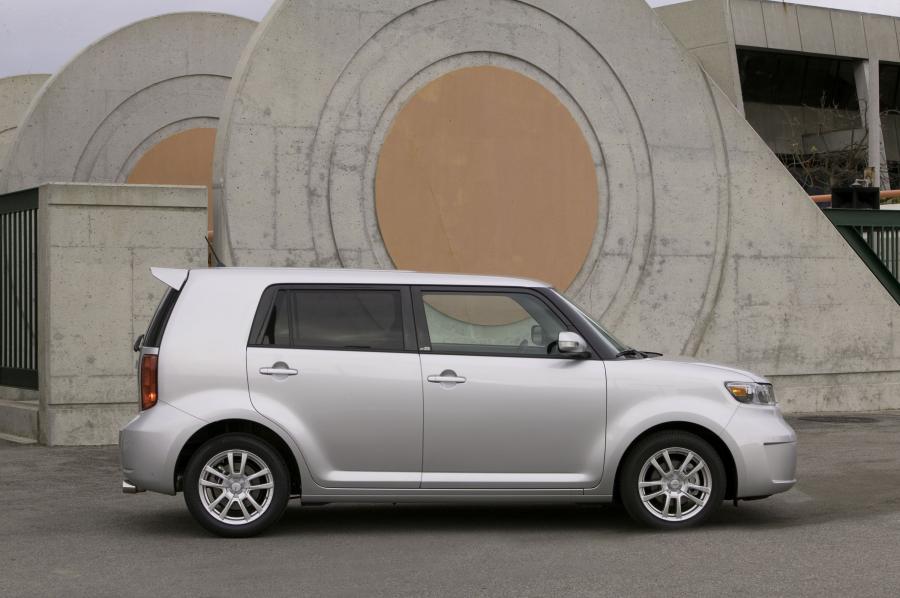  Scion xB 2007 года  (фото 175 из 221)